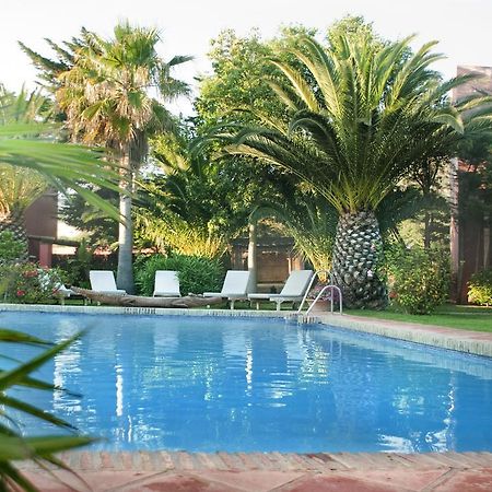 Hotel 100% Fun Tarifa Exterior foto